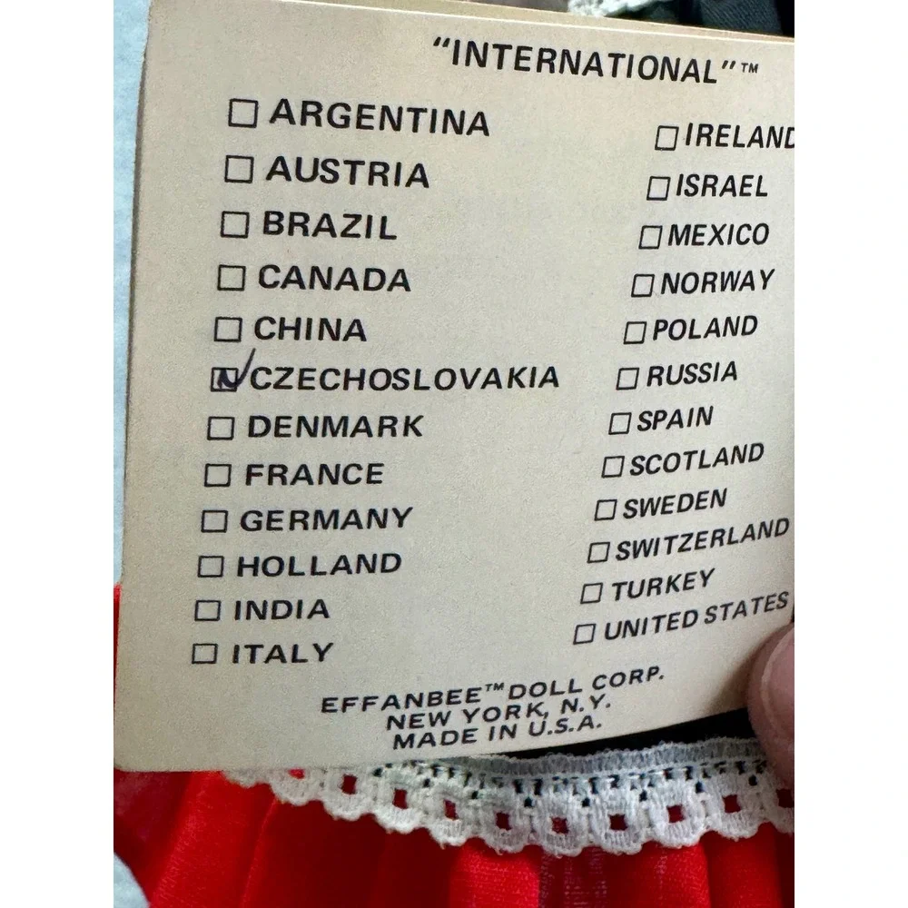 Effanbee Czechoslovakia Doll Wonderful World of Effanbee International 1123 11in